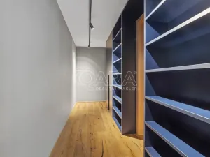 Prodej bytu 2+kk, Praha - Karlín, Křižíkova, 58 m2
