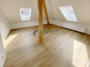 Pronájem bytu 2+kk, Praha, Za poštou, 51 m2