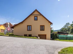 Prodej rodinného domu, Horní Planá, Komenského, 250 m2