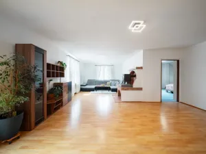 Prodej rodinného domu, Horní Planá, Komenského, 250 m2