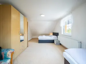 Prodej rodinného domu, Horní Planá, Komenského, 250 m2