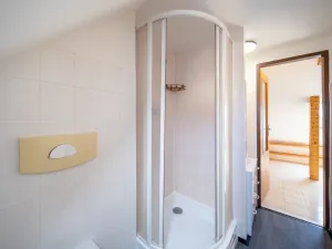 Prodej rodinného domu, Horní Planá, Komenského, 250 m2