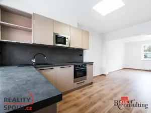 Prodej rodinného domu, Bučovice - Vícemilice, Urbáškova, 216 m2