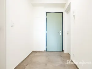 Pronájem bytu 2+kk, Praha - Černý Most, Arnošta Valenty, 49 m2