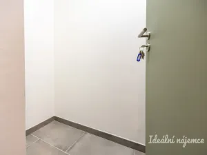 Pronájem bytu 2+kk, Praha - Černý Most, Arnošta Valenty, 49 m2