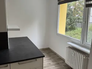 Pronájem bytu 3+1, Ústí nad Labem - Severní Terasa, Kmochova, 82 m2