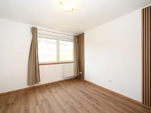 Pronájem kanceláře, Praha - Chodov, 7. května, 454 m2