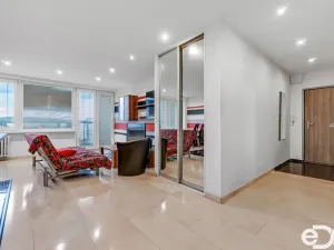 Prodej bytu 3+kk, Praha, Tupolevova, 65 m2