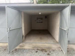 Pronájem garáže, Plzeň - Hradiště, Zelenohorská, 16 m2