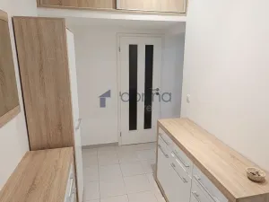 Pronájem bytu 2+kk, Praha, Vršovická, 57 m2