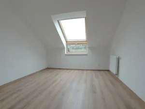 Pronájem rodinného domu, Plzeň - Lhota, Bylinková, 109 m2