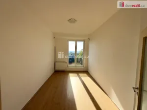 Pronájem bytu 4+kk, Chlumec, Holubova, 100 m2