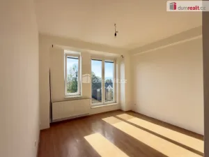 Pronájem bytu 4+kk, Chlumec, Holubova, 100 m2