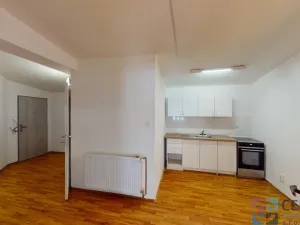 Pronájem bytu 1+1, Jablonec nad Nisou, Liberecká, 39 m2
