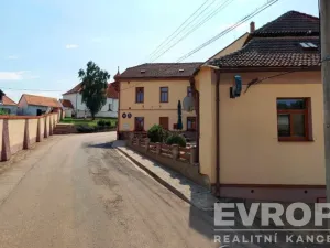 Prodej pozemku pro bydlení, Veliš, 1400 m2