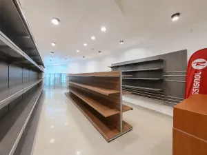 Pronájem obchodního prostoru, Tečovice, 706 m2
