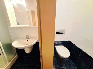 Pronájem výrobních prostor, Tečovice, 890 m2