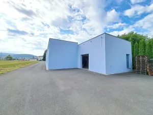 Pronájem skladu, Tečovice, 706 m2