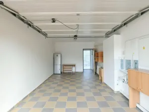 Pronájem rodinného domu, Praha - Štěrboholy, K valu, 220 m2