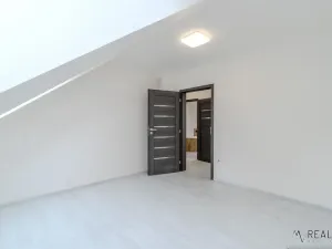 Prodej rodinného domu, Dobratice, 160 m2