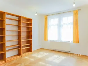 Pronájem bytu 2+1, Praha - Žižkov, Škroupovo náměstí, 78 m2