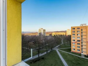 Prodej bytu 1+1, Bílina, Sídliště Za Chlumem, 35 m2