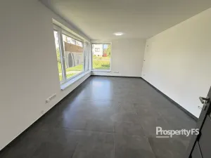 Pronájem komerční, Bystřice, 54 m2