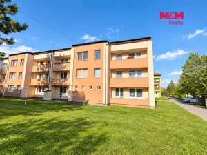 Prodej bytu 3+1, Lubenec, Pražská, 67 m2