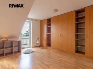 Prodej bytu 1+kk, Břeclav, Šilingrova, 54 m2