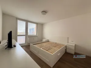 Pronájem bytu 2+1, Břeclav, Slovácká, 60 m2