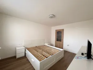 Pronájem bytu 2+1, Břeclav, Slovácká, 60 m2