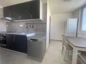 Pronájem bytu 2+1, Břeclav, Slovácká, 60 m2