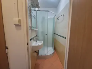 Pronájem bytu 1+kk, Praha - Záběhlice, Narcisová, 24 m2
