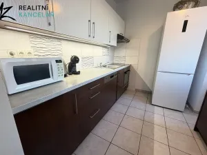 Prodej bytu 4+1, Chropyně, Nádražní, 75 m2
