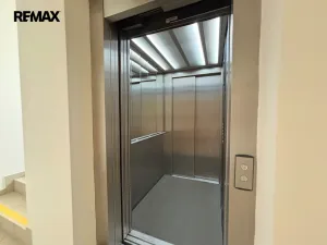 Pronájem bytu 3+kk, Praha - Libeň, Kovanecká, 74 m2