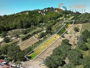 Prodej pozemku, Mikulov, M. Majerové, 1610 m2