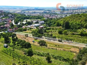 Prodej pozemku, Mikulov, M. Majerové, 1610 m2