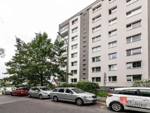 Prodej bytu 3+1, Liberec - Liberec VI-Rochlice, Sametová, 75 m2