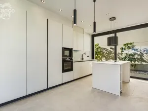 Prodej rodinného domu, Polop, Alicante, Španělsko, 200 m2