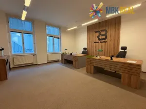 Pronájem kanceláře, Brno, Jakubské náměstí, 87 m2