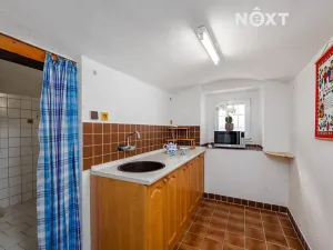 Pronájem skladu, Podmokly, 98 m2