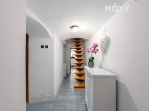 Pronájem skladu, Podmokly, 98 m2