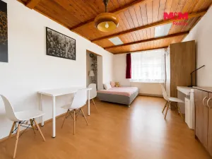 Pronájem bytu 1+1, Praha - Točná, Keltská, 34 m2