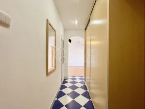 Pronájem bytu 2+kk, Praha - Hloubětín, Zelenečská, 52 m2