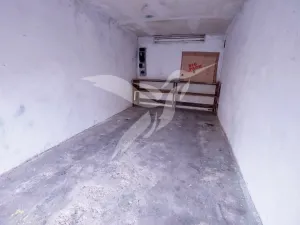 Pronájem garáže, Plzeň, Sporná, 232 m2