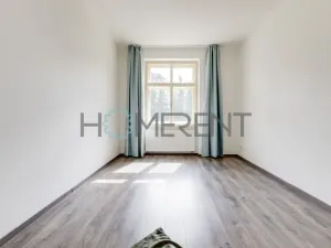 Pronájem bytu 2+kk, Praha - Nusle, Pod vilami, 48 m2