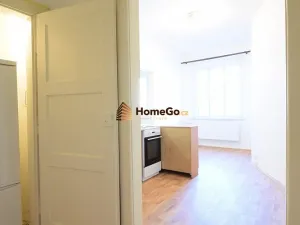 Pronájem bytu 2+kk, Praha - Nusle, Lounských, 51 m2