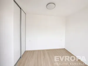 Pronájem bytu 2+kk, Břeclav, Břetislavova, 35 m2