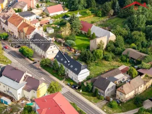 Prodej komerční nemovitosti, Hostomice, Školní náměstí, 487 m2