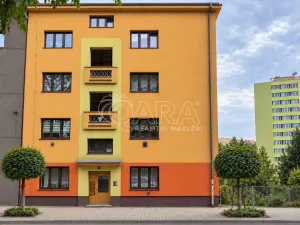 Prodej bytu 2+1, Náchod, Komenského, 79 m2